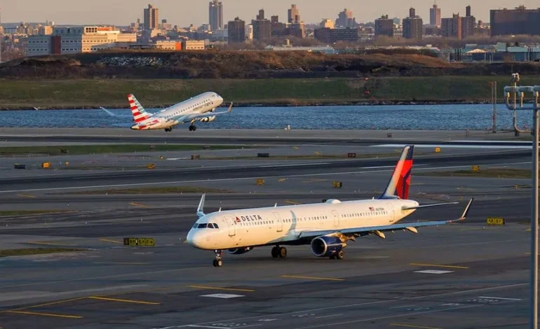 LaGuardia Runway Closed Again for Pavement Repairs