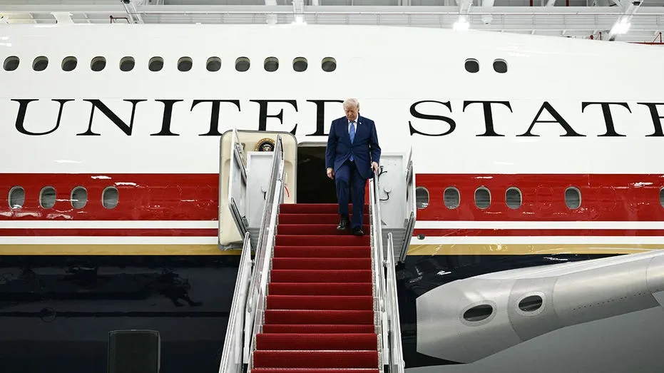 New Presidential Jet Unveiled, Boasts Modern Design and Size