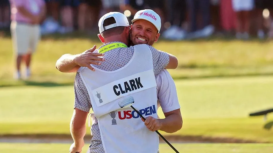 Clark Clinches Second U.S. Open Amidst Hostile Crowd and Fierce Competition