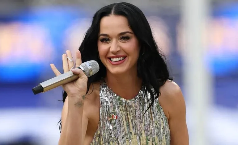 Katy Perry’s Concert: Exes Declined, Trudeau Accepted
