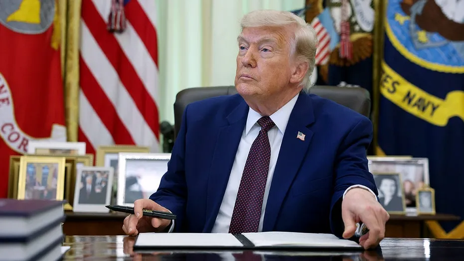 Judge Blocks Trump Order on Noncitizen Voting Ahead of Midterms