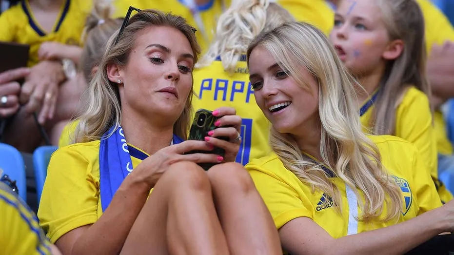 Maja Lindelof’s Mechanical Bull Ride and Other Weekend Buzz