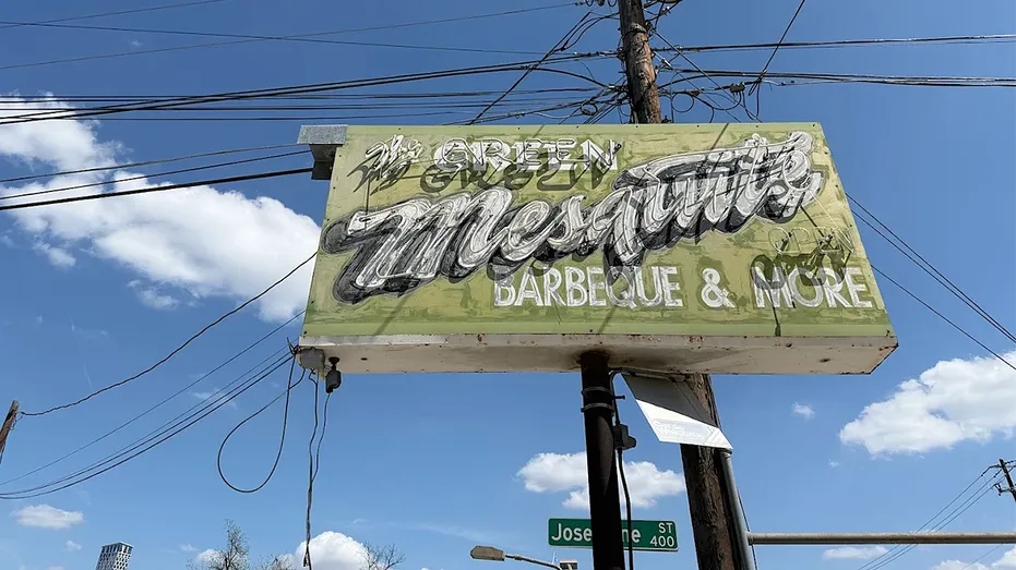 Family Sues After ‘Widow Maker’ Tree Kills Man at Texas BBQ