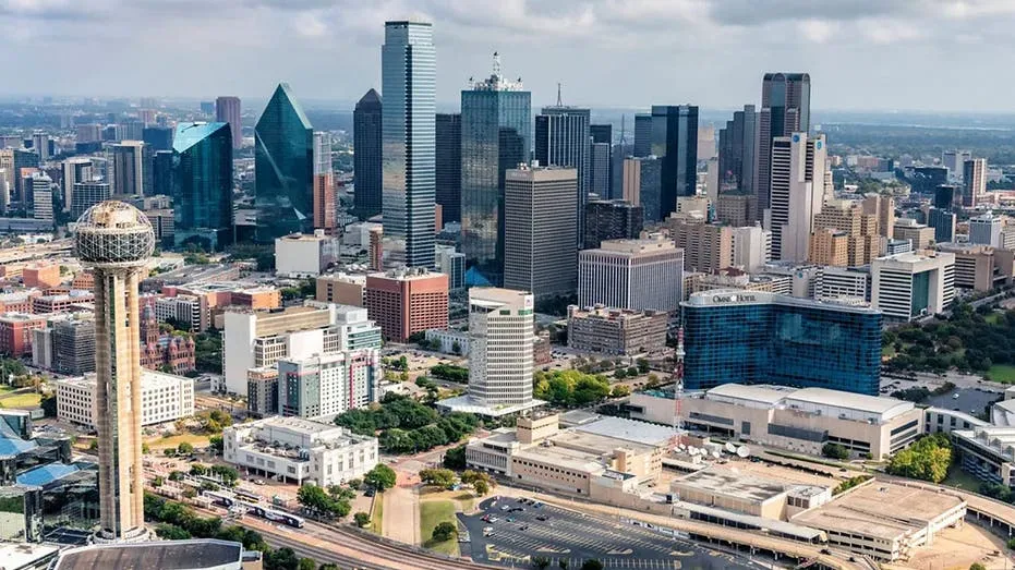 GOP Plans Historic Midterm Convention in Dallas, Trump Says