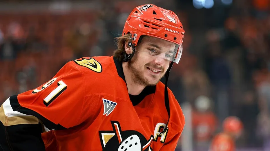 Leo Carlsson’s $18M Deal: A ‘Steal’ in the Making, Says NHL Star