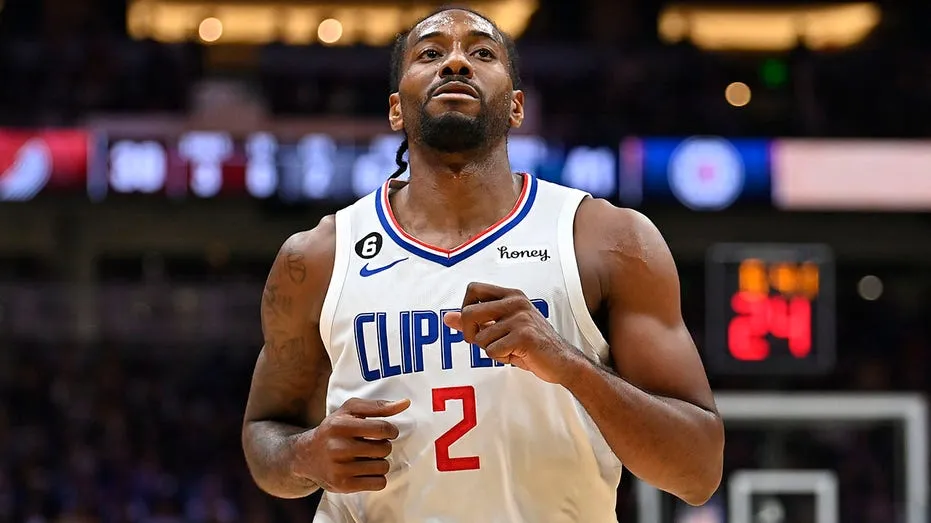 NBA Trade for Kawhi Leonard on Hold Amid League Investigation