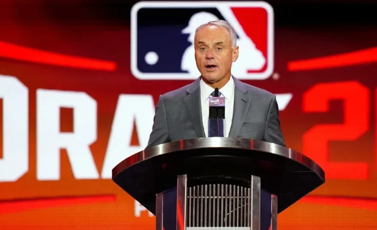 MLB Stars Push Back on Salary Cap Talk Ahead of All-Star Game