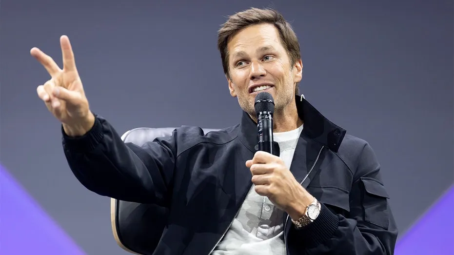 Tom Brady’s Message to Raiders Rookie: Earn Your Spot