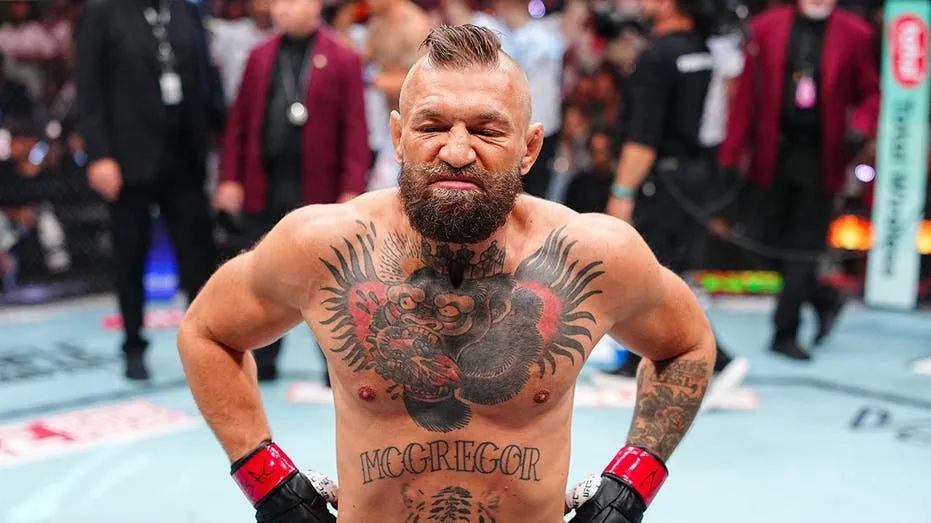 Conor McGregor Details ‘Shocking’ Knee Injury After UFC Bout