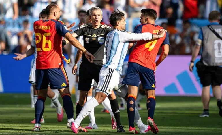 Post-Match Mayhem: Argentina-Spain World Cup Clash Erupts in Brawl