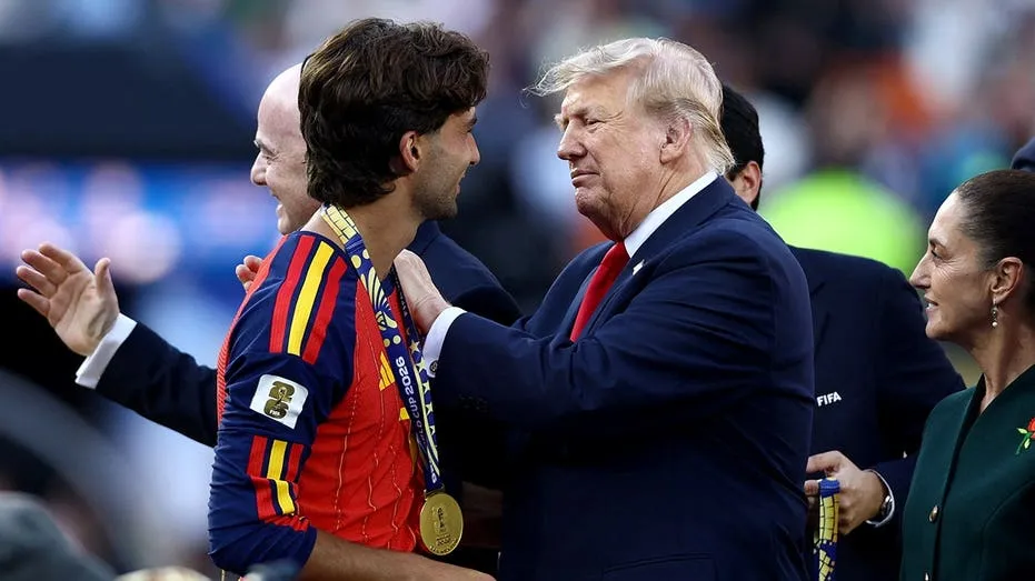 Ferran Torres Defends ‘Make Spain Great Again’ Hat Amidst Controversy