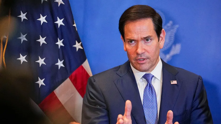 US Open to Iran Talks, But Warns of Consequences for Violations