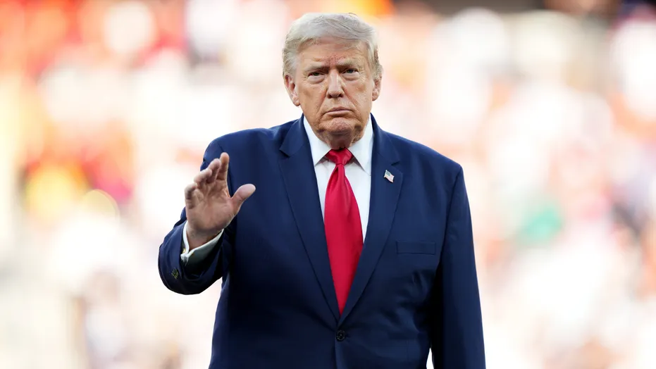 Trump’s Influence Felt in Arizona Primaries; Democrats Navigate Shifting Sands
