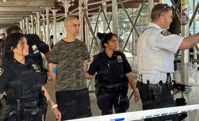 NYC Stabbings: Witnesses Describe ‘Scary’ Attack, Suspect Yelled ‘Allahu Akbar’