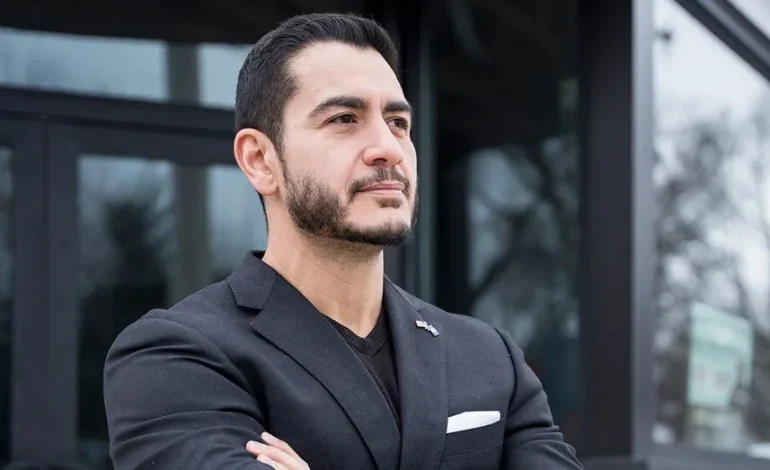 Abdul El-Sayed Secures Endorsement from Sen. Tina Smith