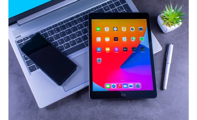 Refurbished Apple Gear: Score Deals on MacBooks, iPads & Watches