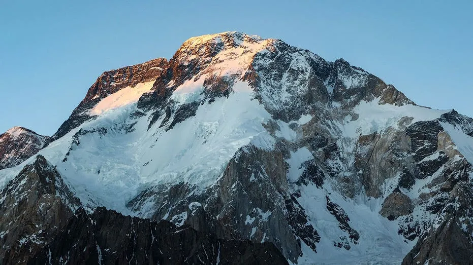 American Climber’s Remains Found After Broad Peak Avalanche