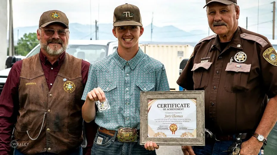 Montana Teen’s Lasso Skills Save Man in Yellowstone River