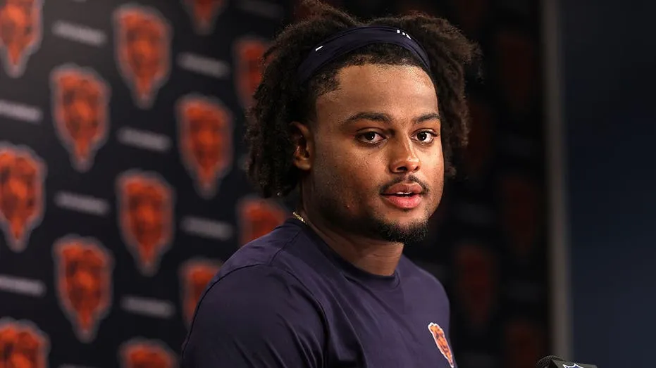 Bears’ Coby Bryant Suffers Knee Injury, Avoids Season-Ending Diagnosis