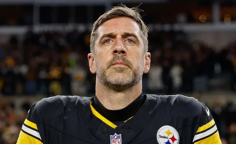Steelers Back Aaron Rodgers’ Right to Free Speech