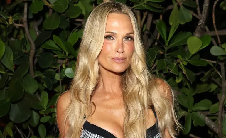 Molly Sims Shines in Mismatched Bikini on a Perfect Beach Day with Family