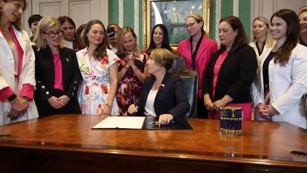 Massachusetts Governor Signs Bill Eliminating Abortion Deadlines
