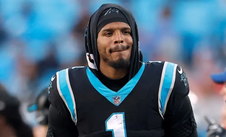 Cam Newton Backs Aaron Rodgers on Fake COVID Vaccine Cards in NFL
