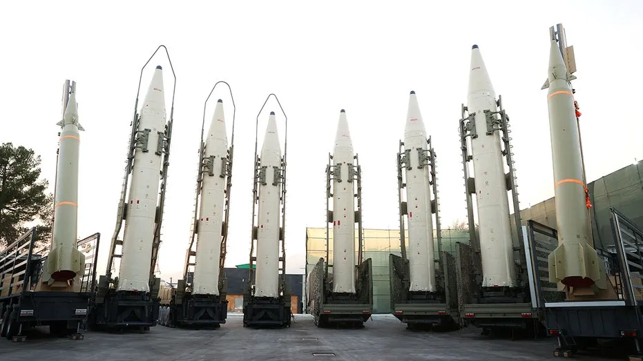 Iran May Strike as US Tightens Sanctions, Analysts Warn