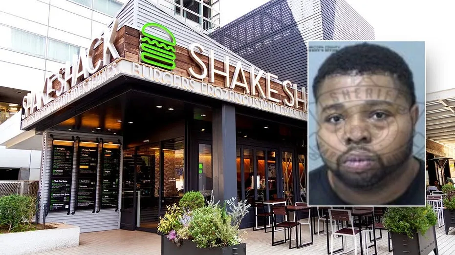Shake Shack Employee Accused of Robbing Restaurant, Returning in Uniform