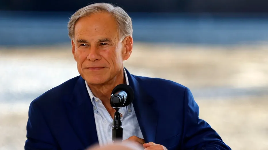 Texas Governor Asks DOJ to Probe Airport Islamic Washing Stations