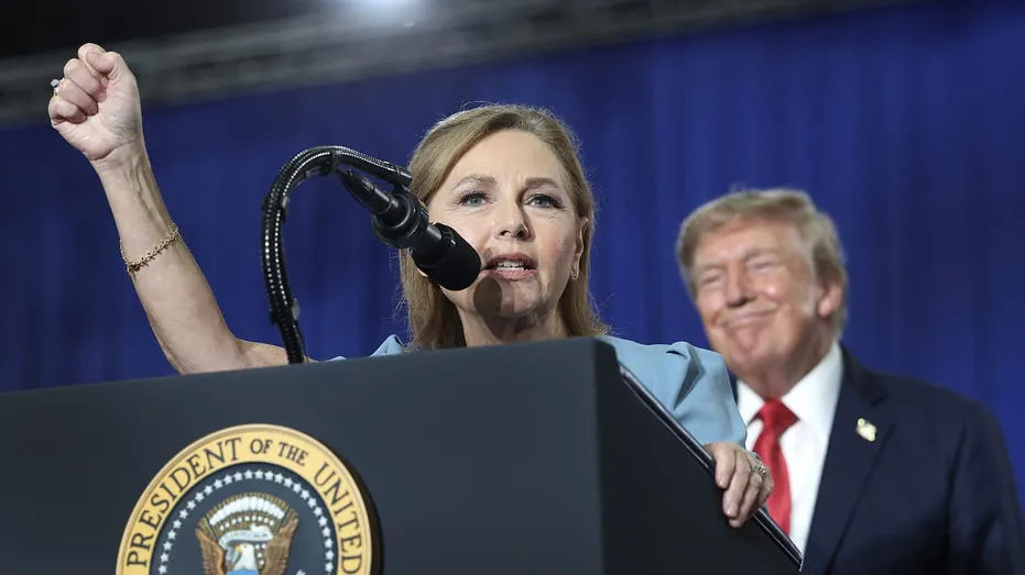 Trump Mocks Protester at Rally: ‘Mom Is Voting for Us’