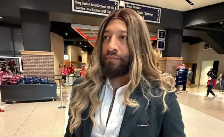 Royce White Appears at WNBA Game in Blonde Wig Amid Draft Bid